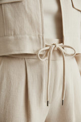 Ivory Linen - Close-Up Detail