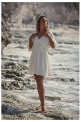 Soft Ivory Cream – Three-Quarter Editorial