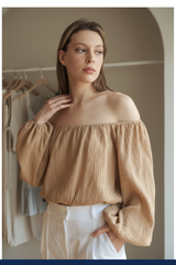 Warm Sand Beige – Three-Quarter Editorial