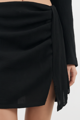 Matte Black – Fabric Detail