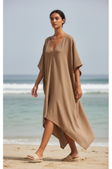 Warm Taupe - Walking Pose
