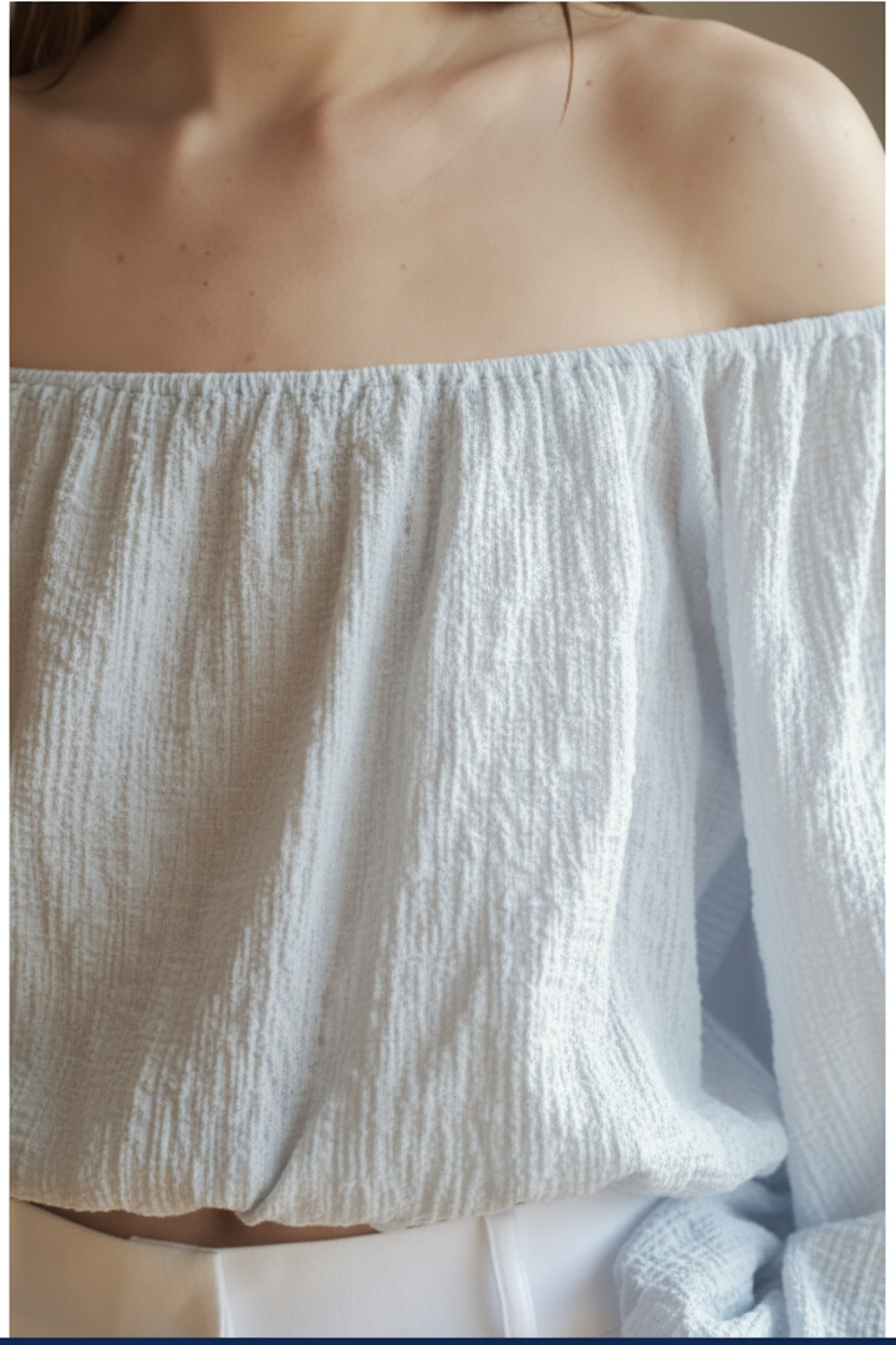 Soft Ivory White – Close-Up Detail