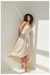 Desert Beige - Editorial Pose