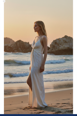 Soft Ivory Pearl – Side Angle